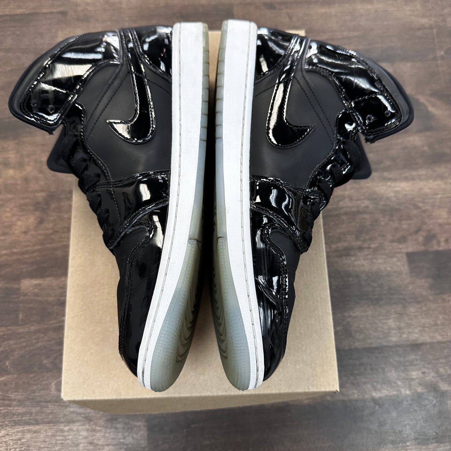 Space Jam Jordan 1 Mid (USED, No Box)