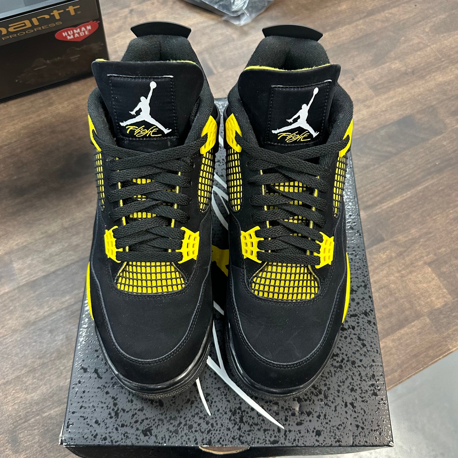 Yellow Thunder Jordan 4 (USED)
