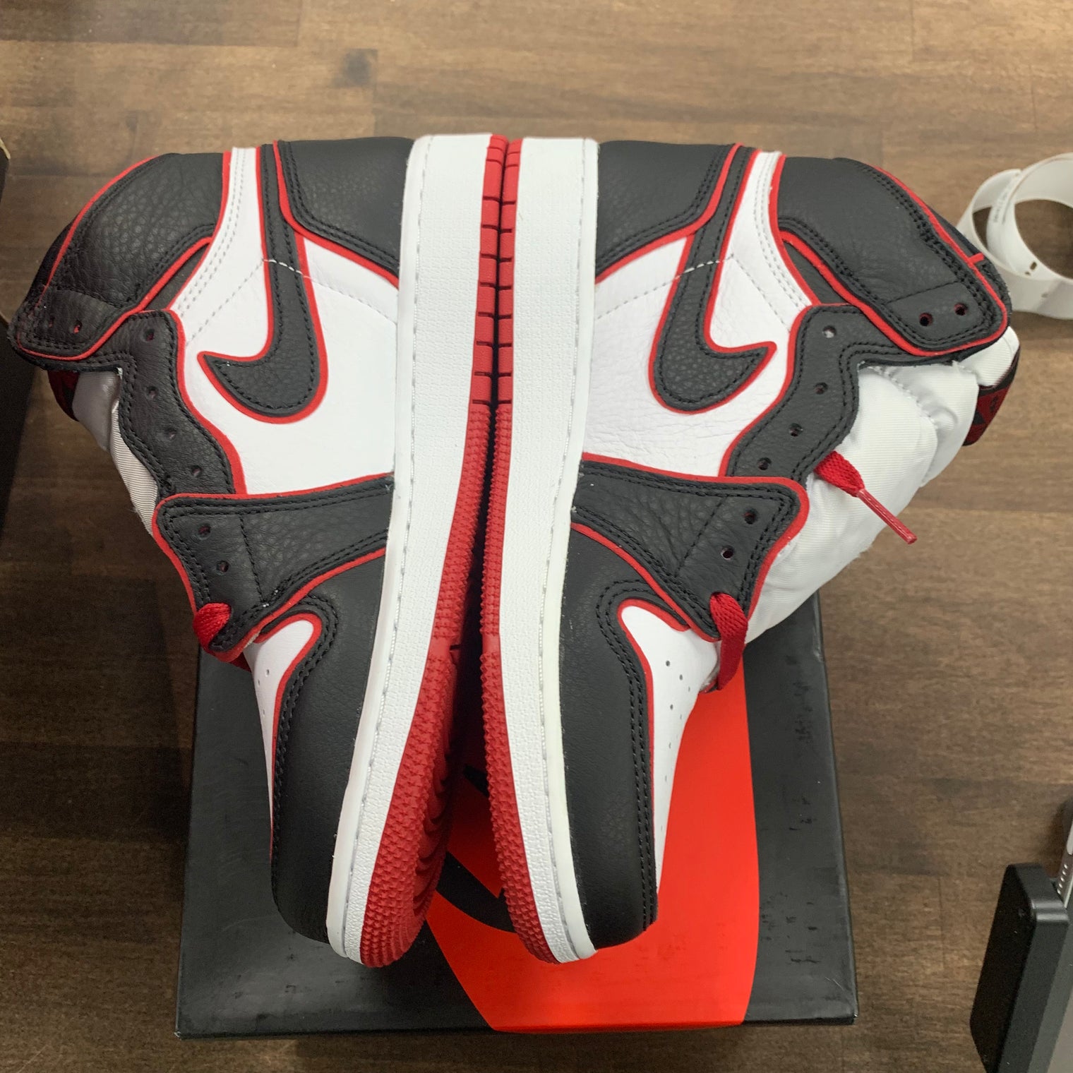 (GS) Bloodline Jordan 1 High
