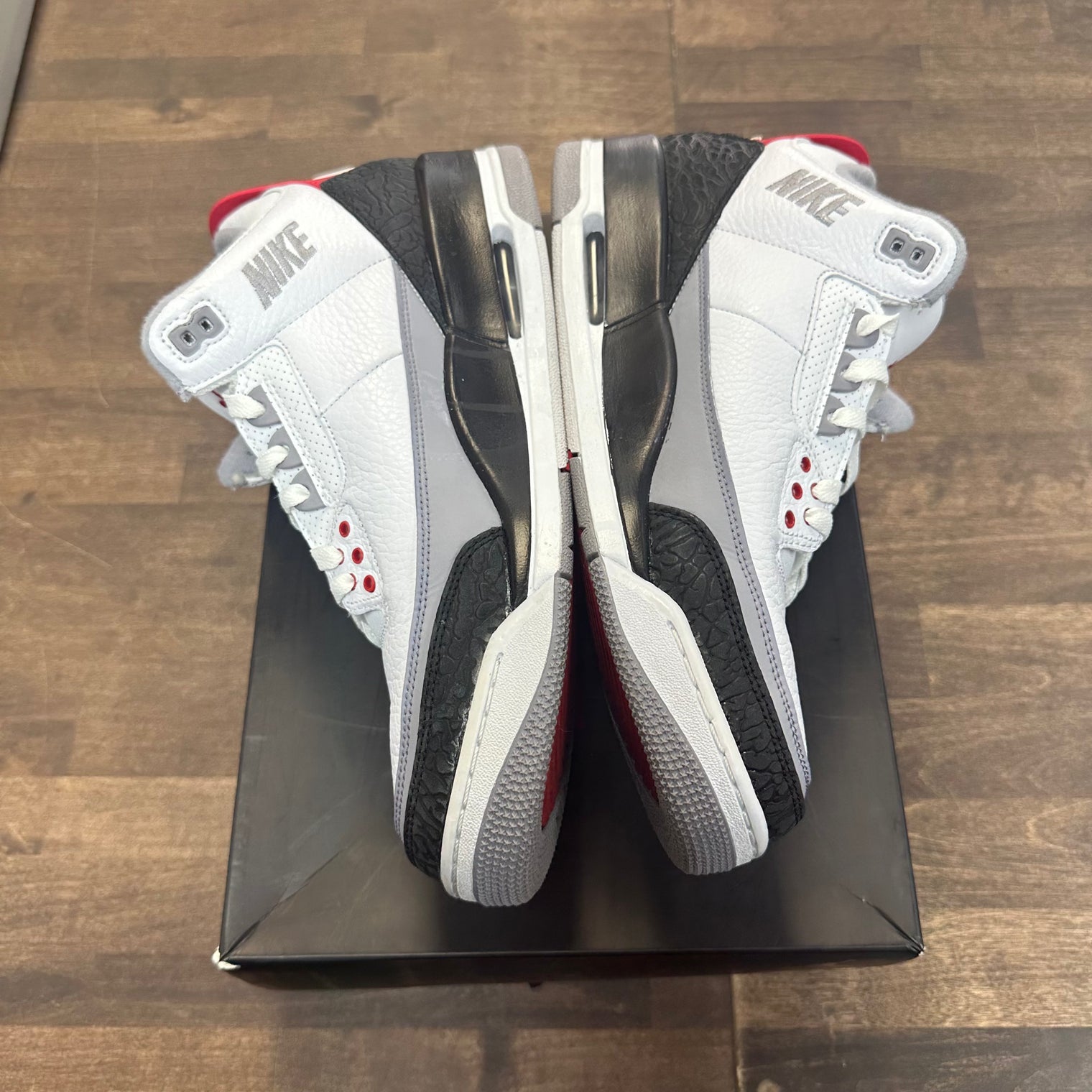 Tinker Jordan 3 (USED)