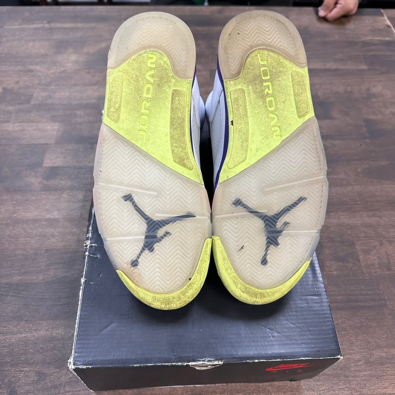 Bel Air Jordan 5 (USED)