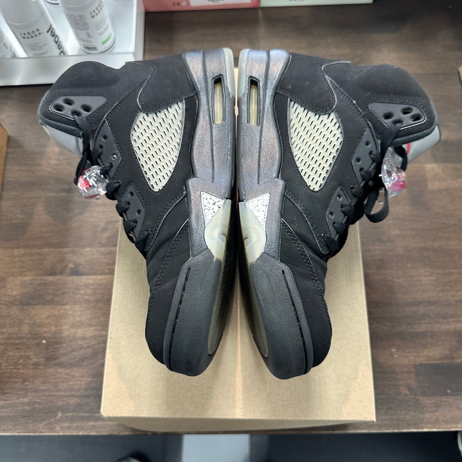 Black Metallic Jordan 5 (USED,No Box)