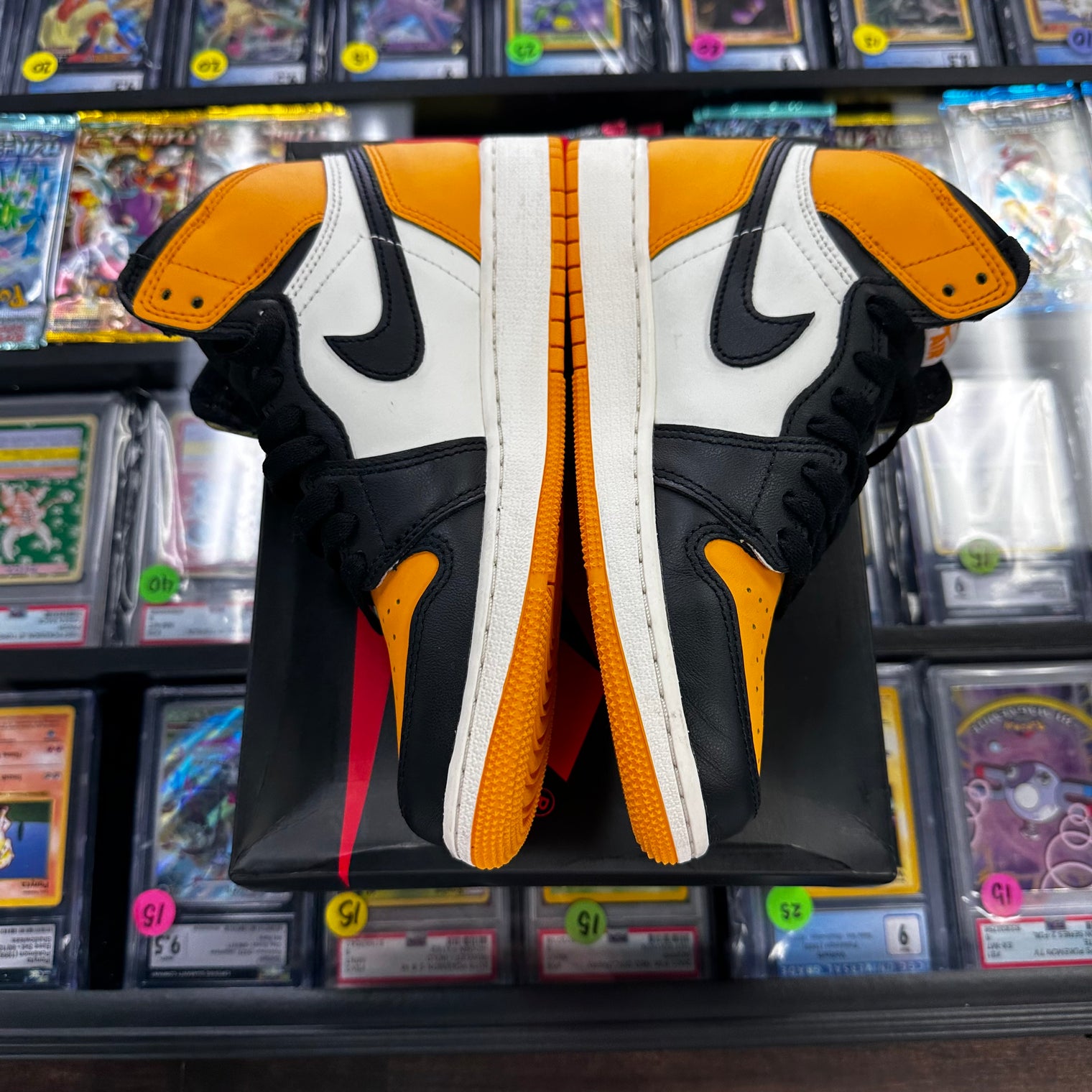 (GS) Taxi Yellow Toe Jordan 1 High (USED)