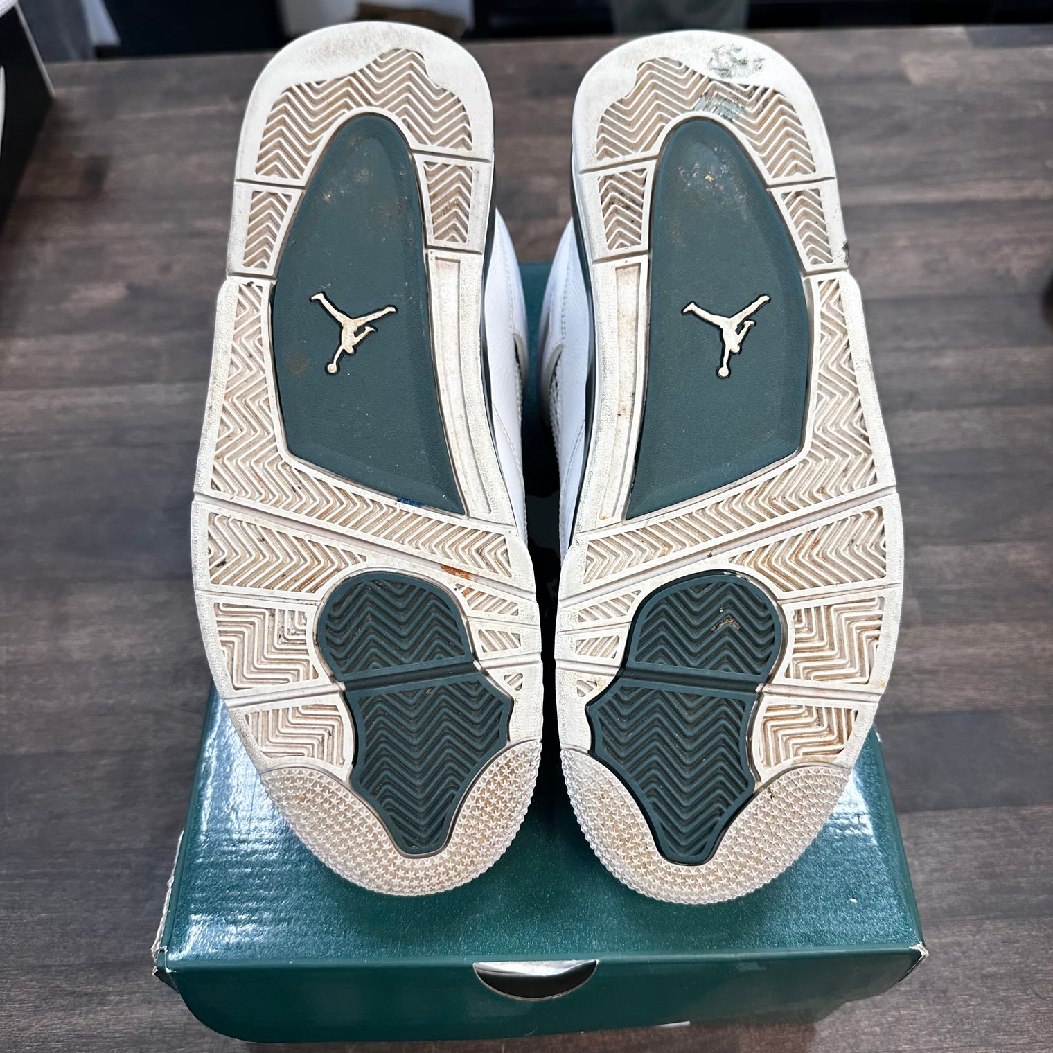 Oxidized Green Jordan 4 (USED)