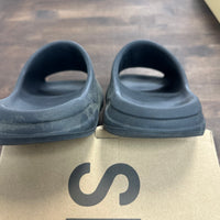 Onyx Yeezy Slide (USED)
