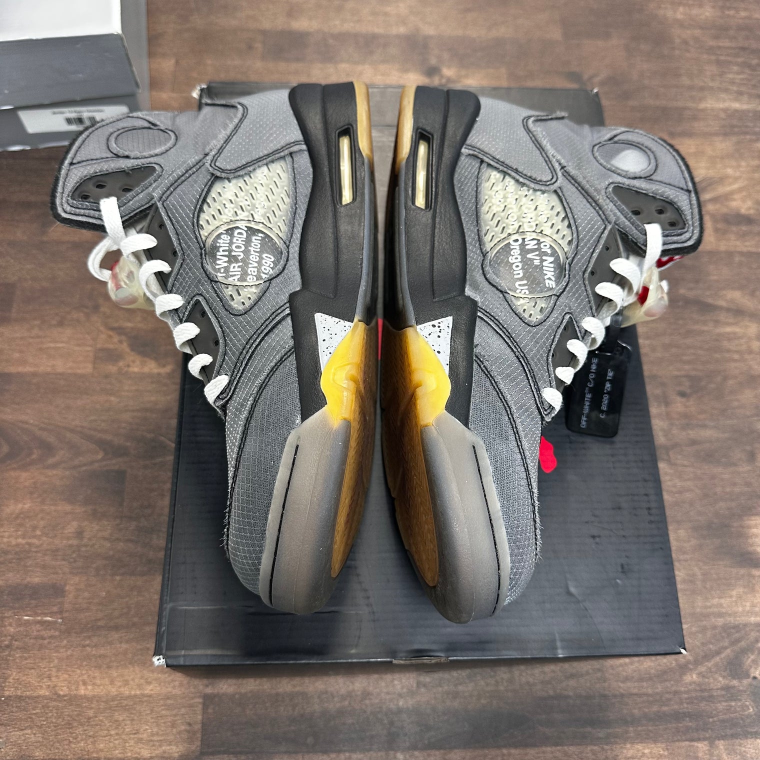 Off White Jordan 5 Muslin (USED)