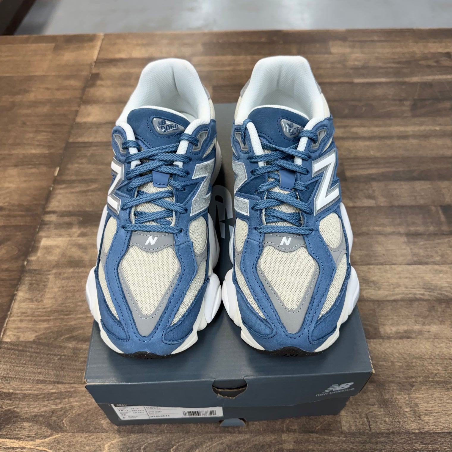 Fall Suede Pack Shoreline Blue New Balance 9060 (USED)