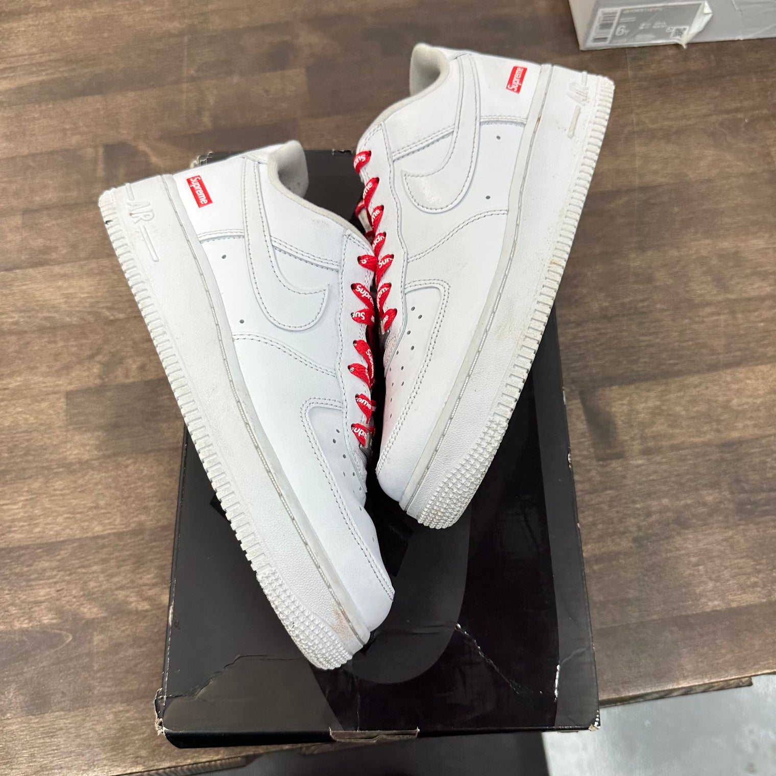 Supreme Air Force 1 White (USED)