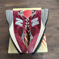 Scarlet Teddy Santis New Balance 990V3 (USED)