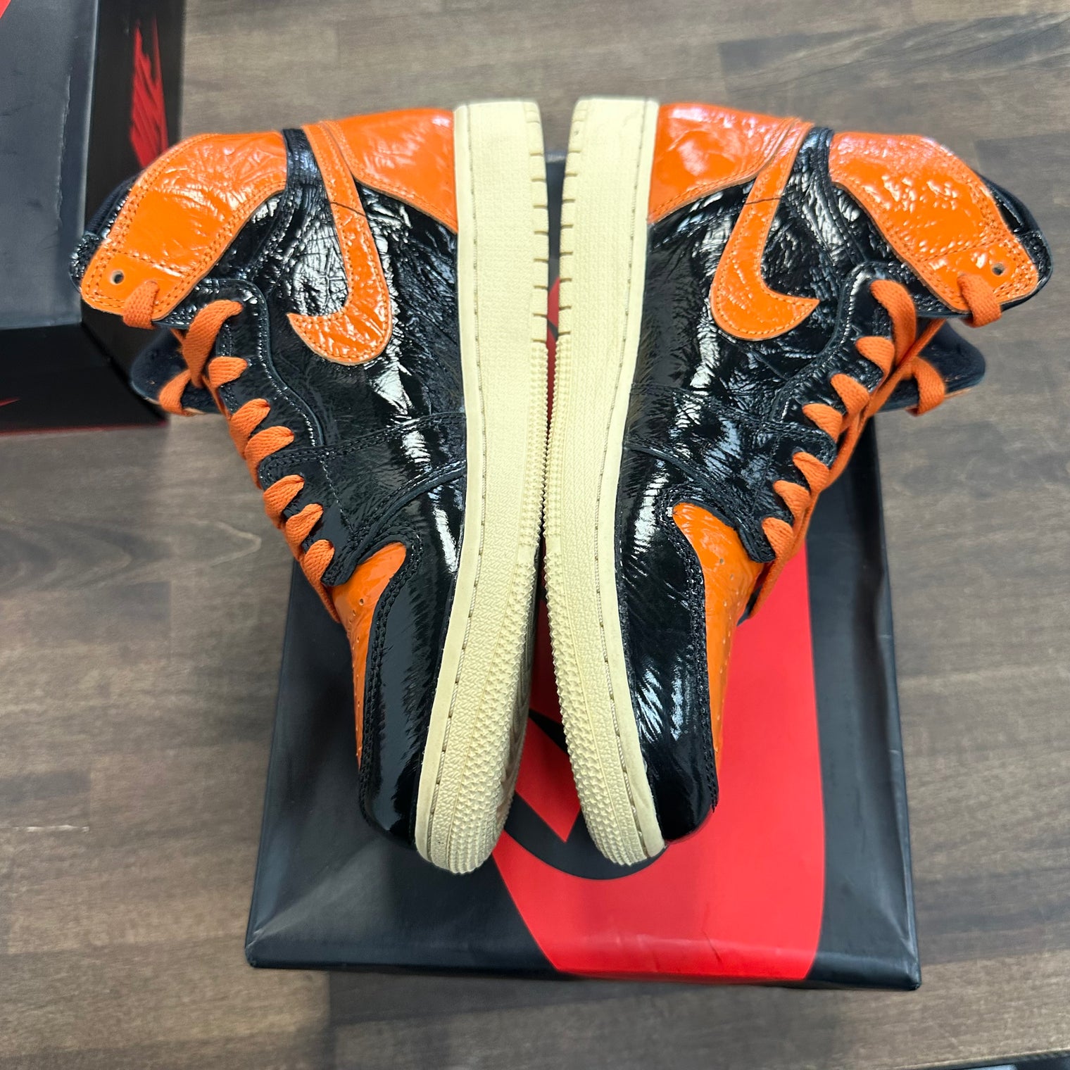 (GS) Shattered Backboard 3.0 Jordan 1 High (USED)