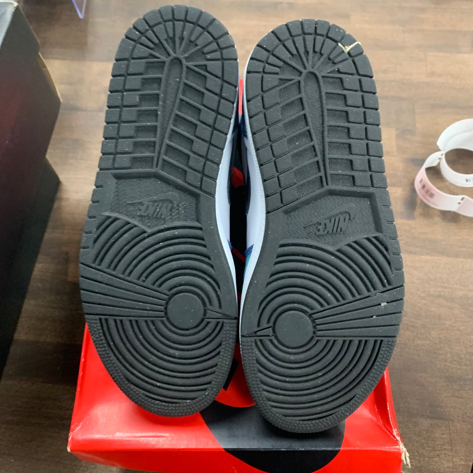 (W) Tie Dye Jordan 1 High (USED)