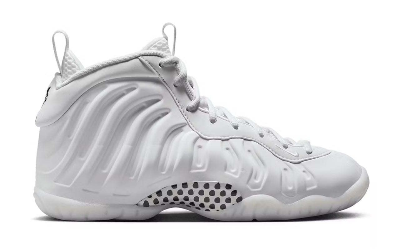 Nike Air Foamposite One Triple White