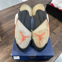 International Flight Jordan 5 (USED)