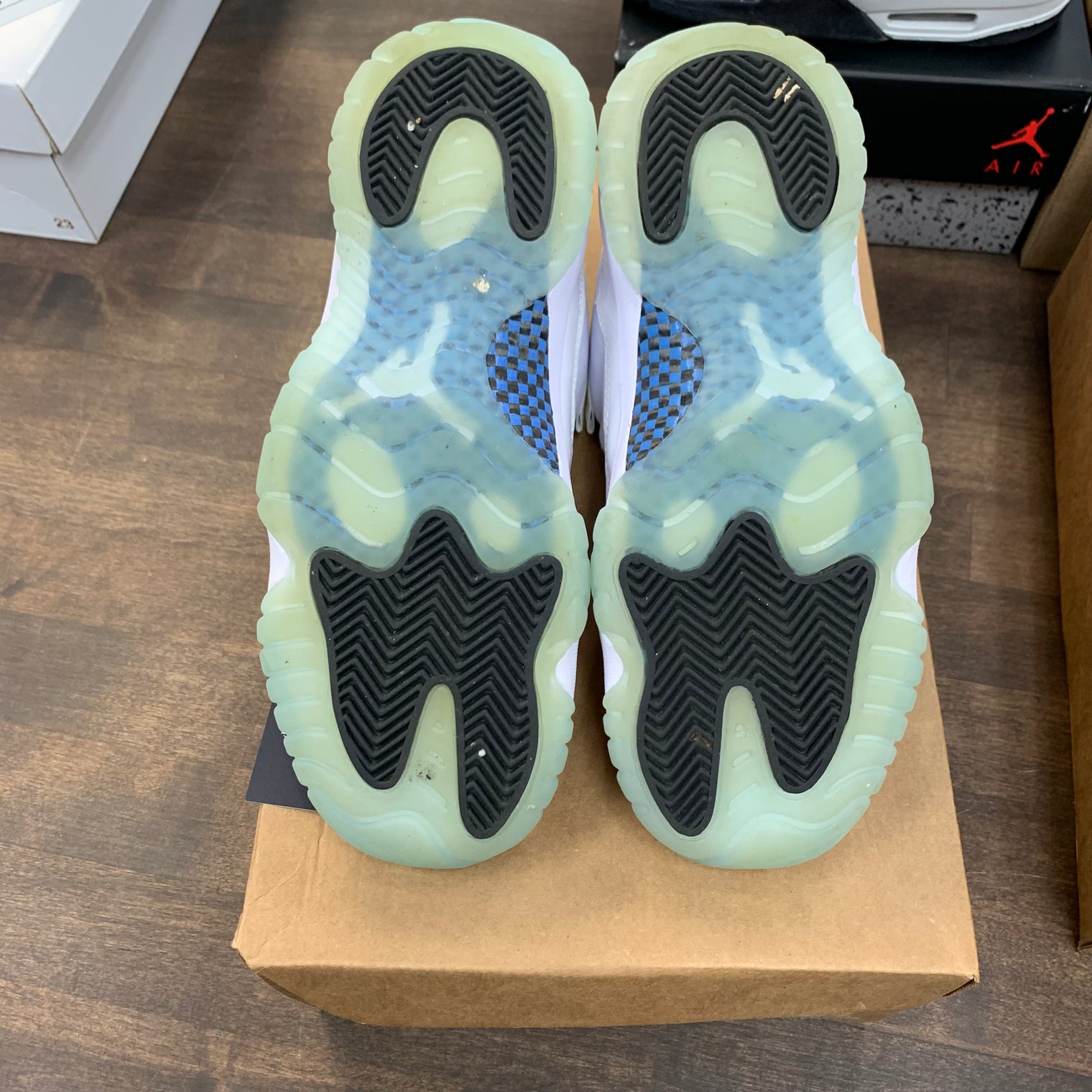 (GS) Legend Blue Jordan 11 Low (USED,No Box)