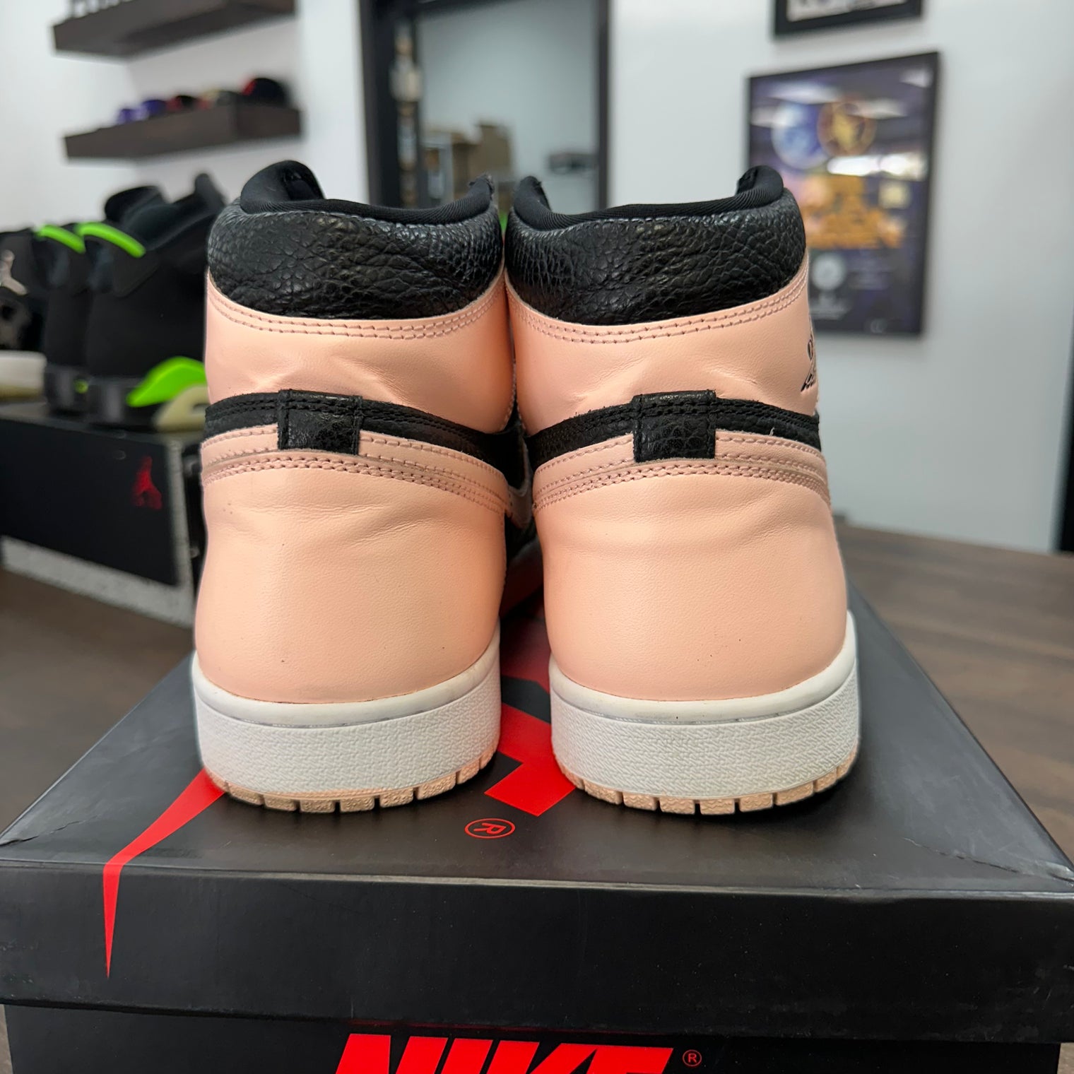 Jordan 1 Crimson Tint (USED)