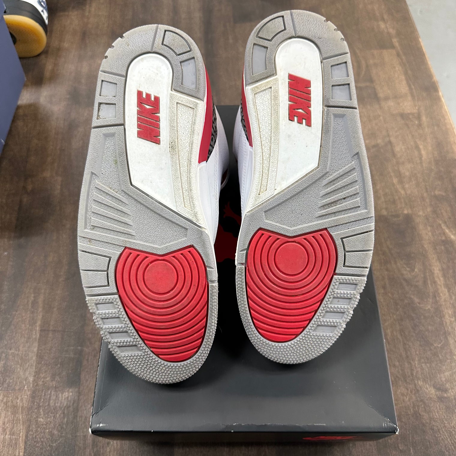 Fire Red Jordan 3 (USED)