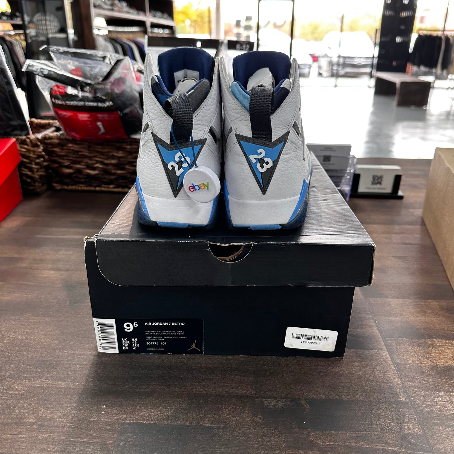 French Blue Jordan 7 (USED)