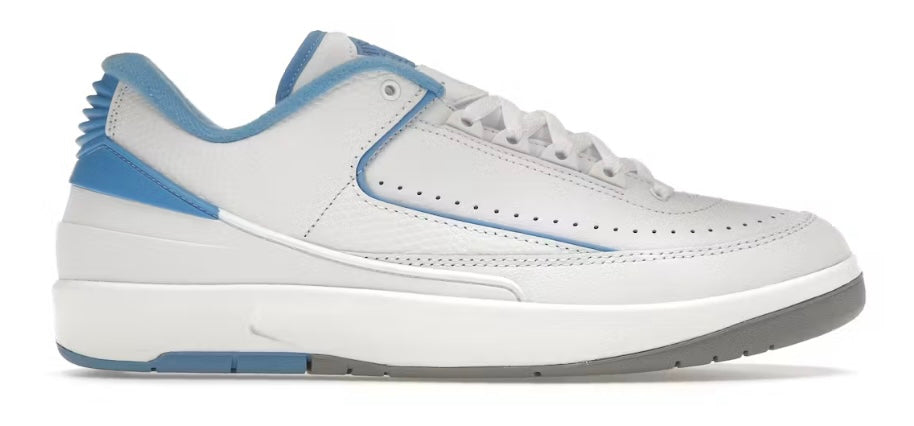 UNC Jordan 2 Low (No Lid)