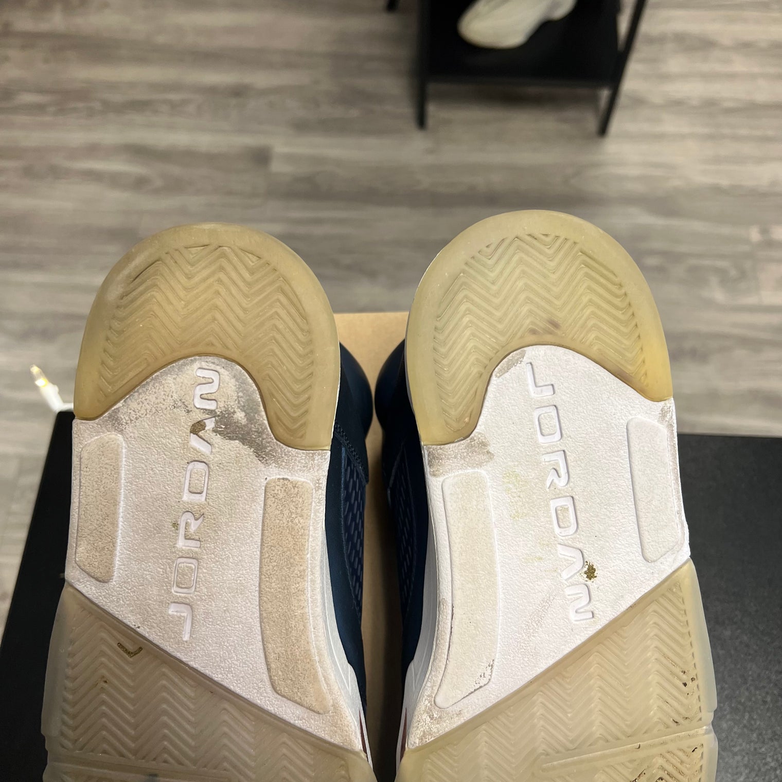 Jordan 5 Bronze (Used;No Box)