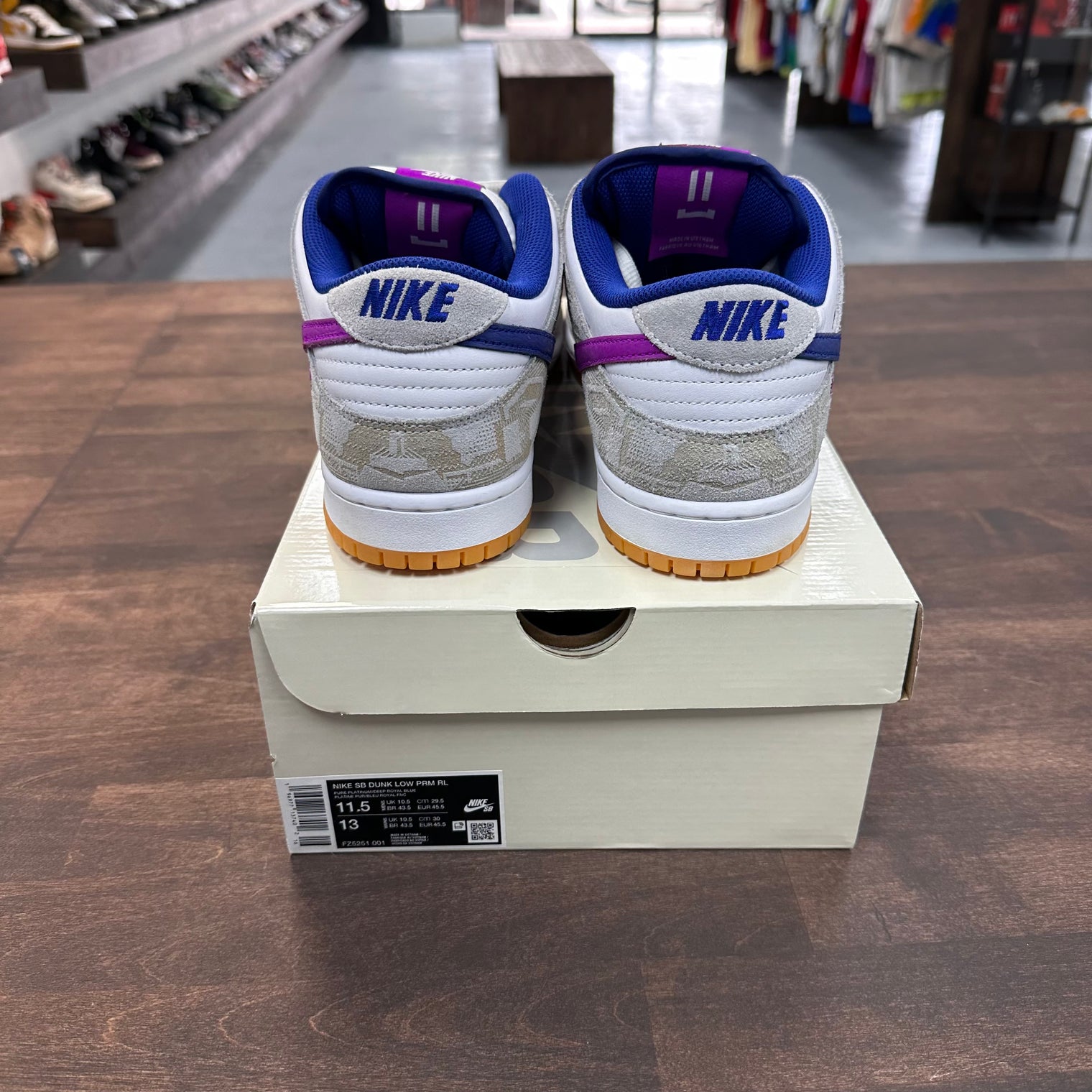 Nike Dunk Low SB Rayssa Leal (Lightly Worn)