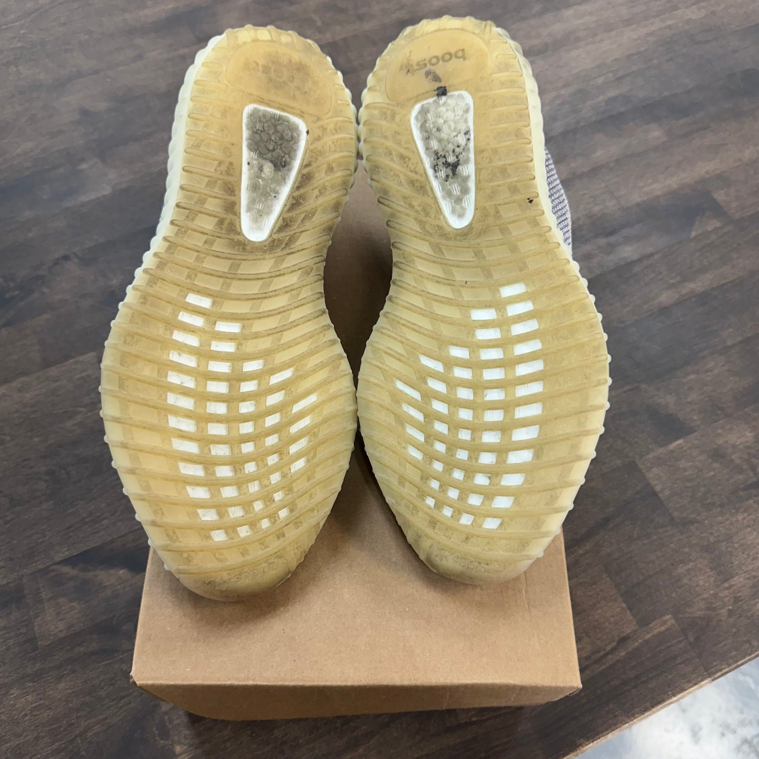 Ash Pearl Yeezy 350 (USED, no box)