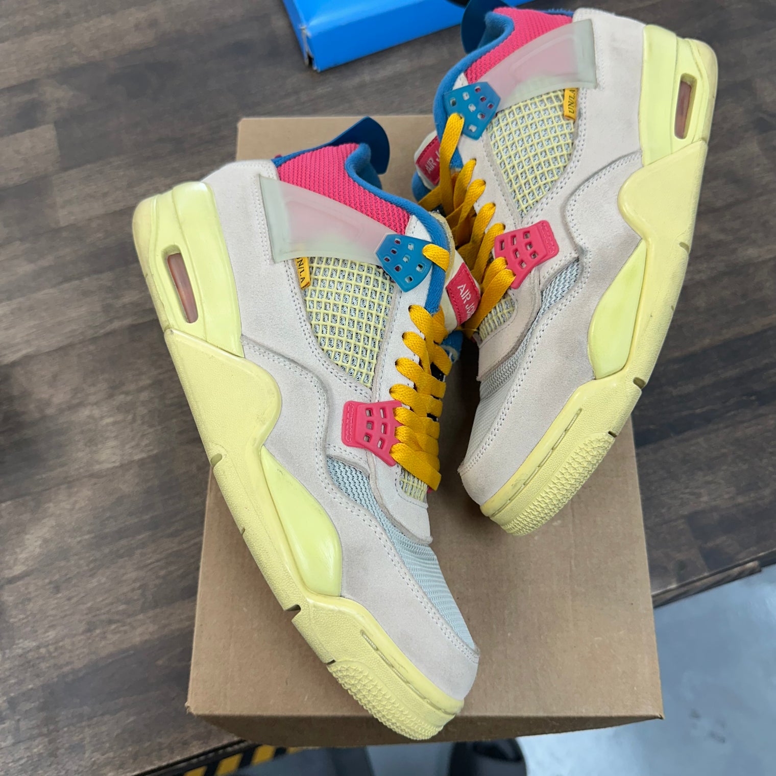 Guava Ice Union LA Jordan 4 SP (USED,No Box)
