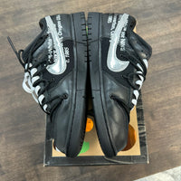Lot 50 of 50 Off-White Dunk Low (Lightly worn)