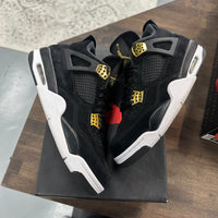 Royalty Jordan 4 (USED)