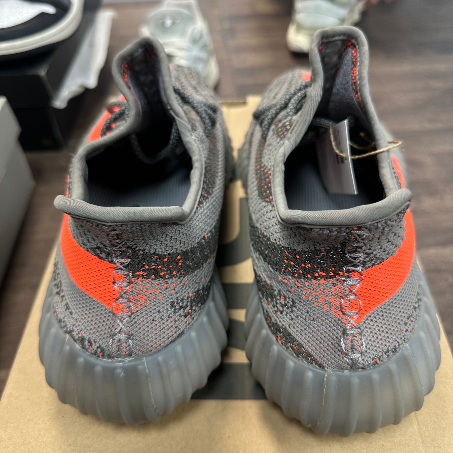 Beluga Yeezy 350 (USED)