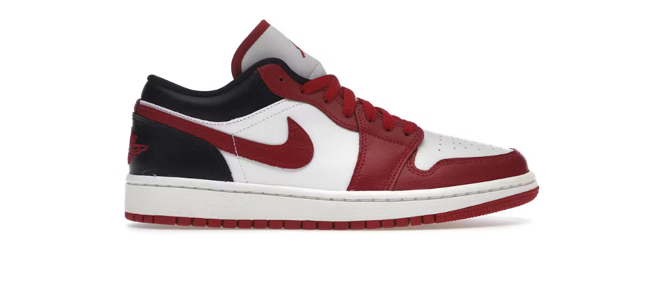 Reverse Black Toe Jordan 1 Low (W)