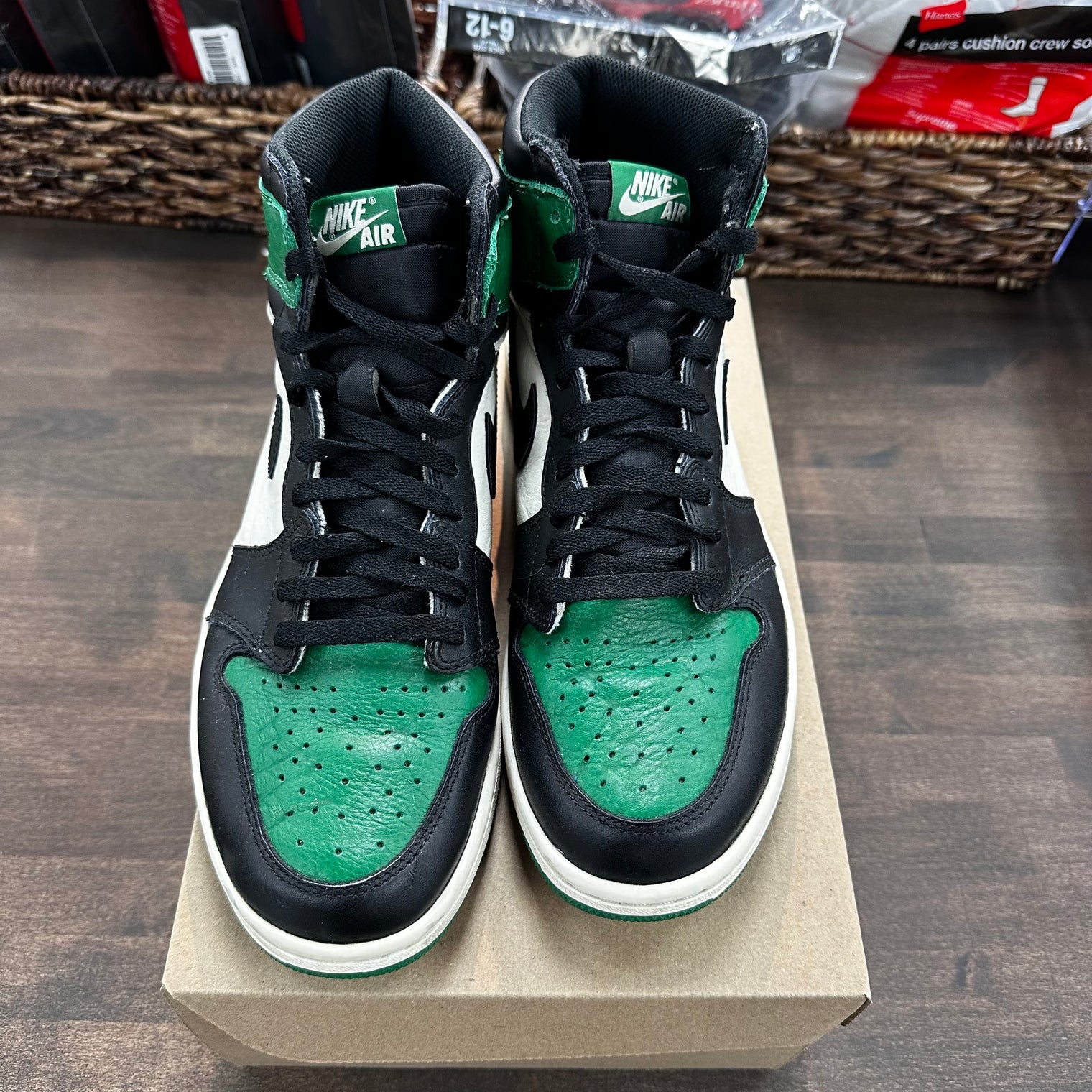 Pine Green OG Jordan 1 High (USED, No Box)
