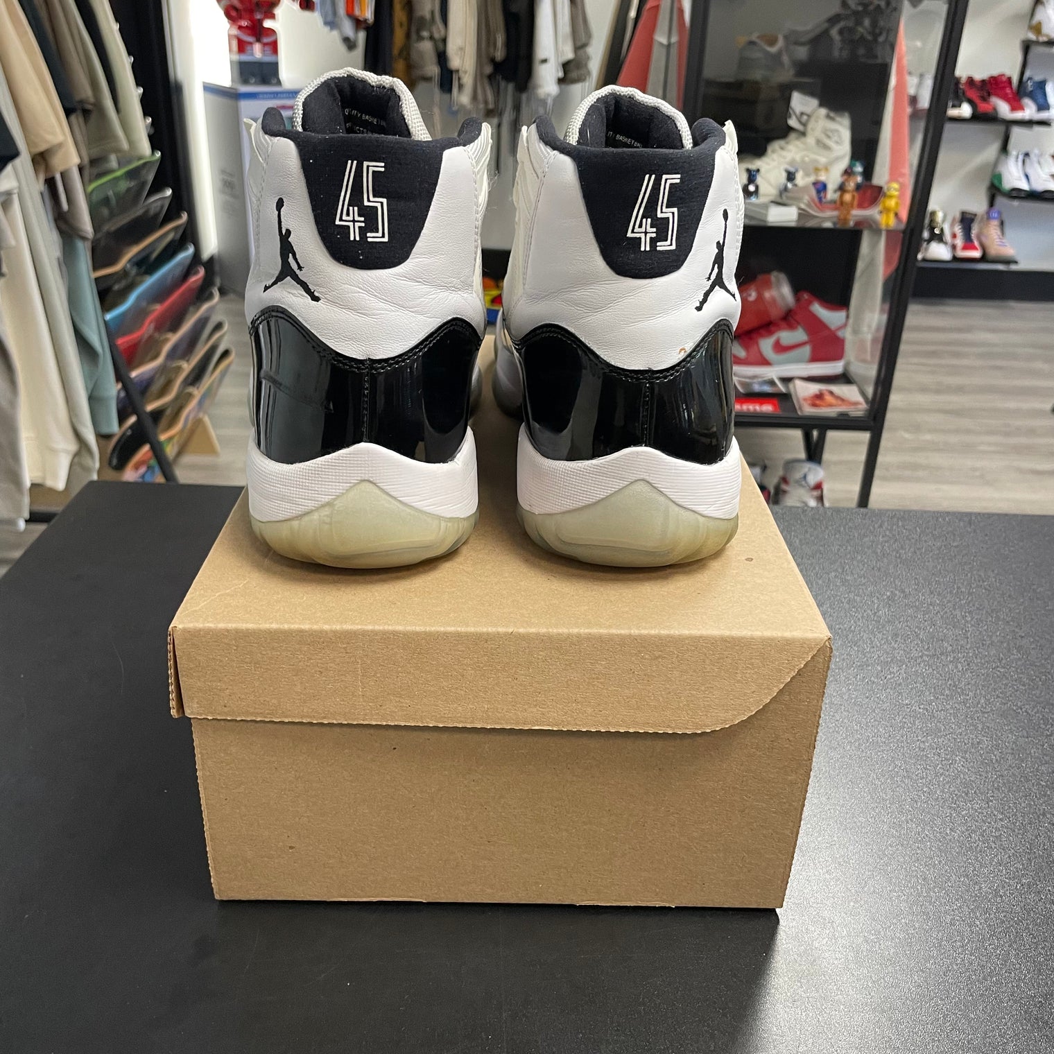 Concord Jordan 11 (USED, no box)