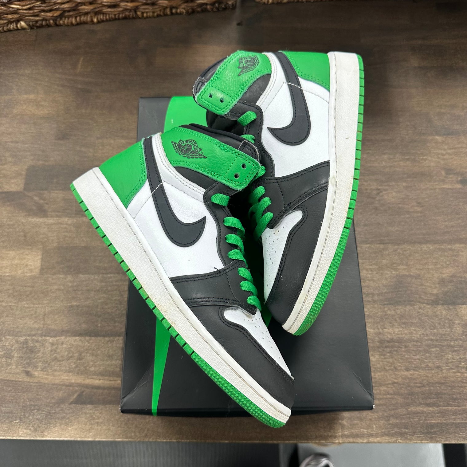 Lucky Green Jordan 1 High (GS) (USED)