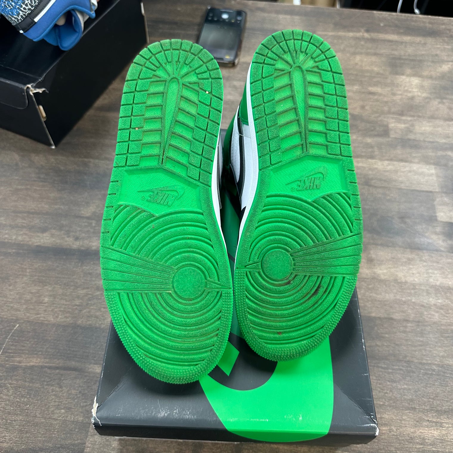 Lucky Green Jordan 1 High (USED)