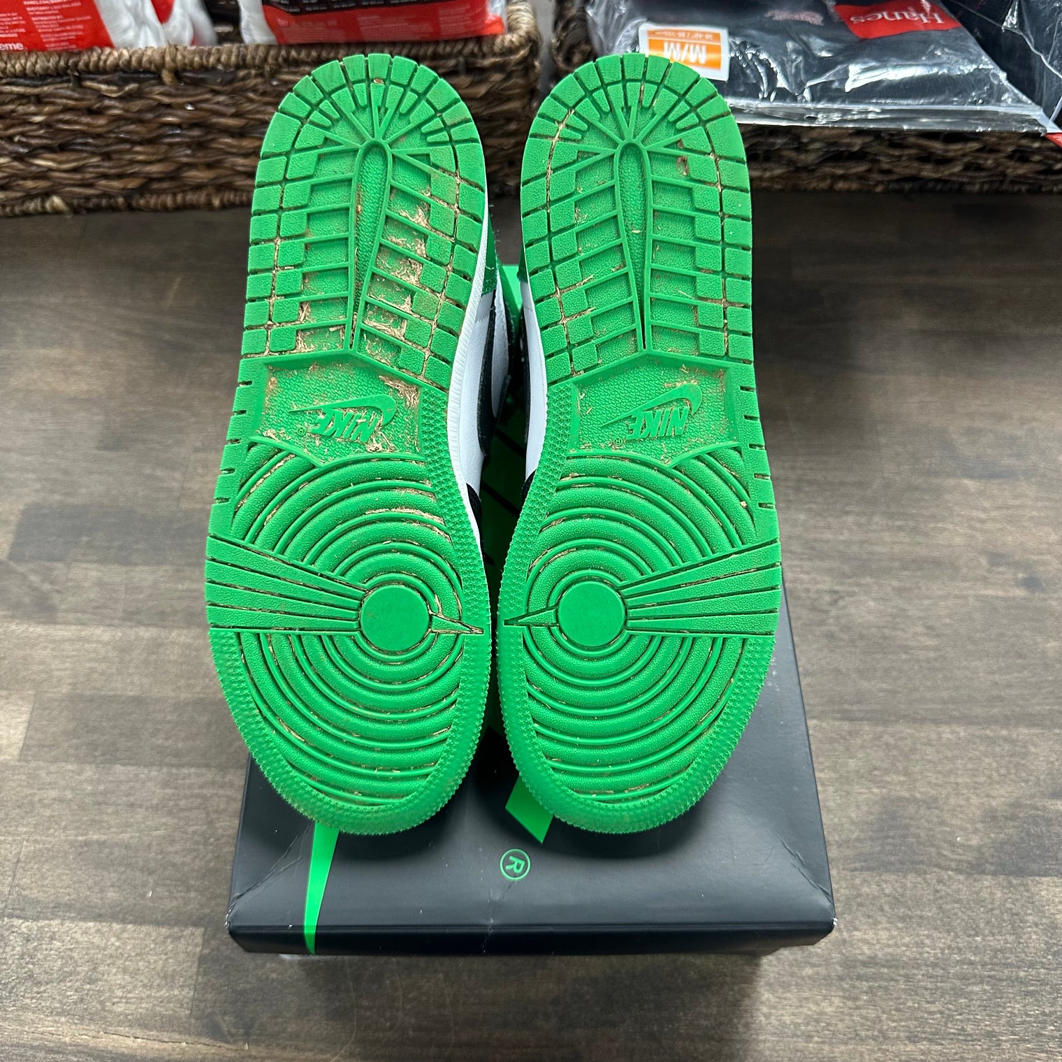 Lucky Green Jordan 1 High (GS) (USED)