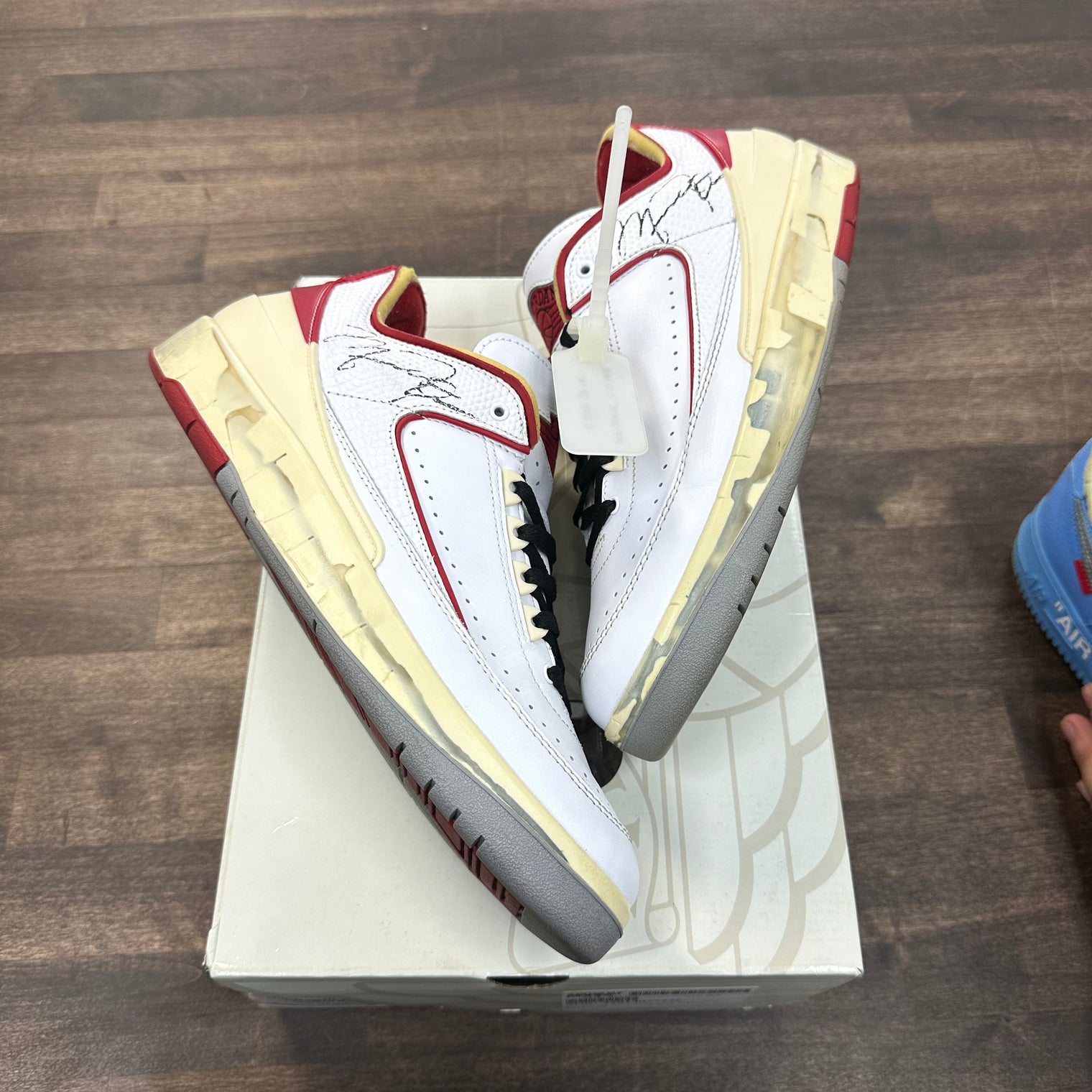 Off-White Varsity Red White Jordan 2 Low (USED)