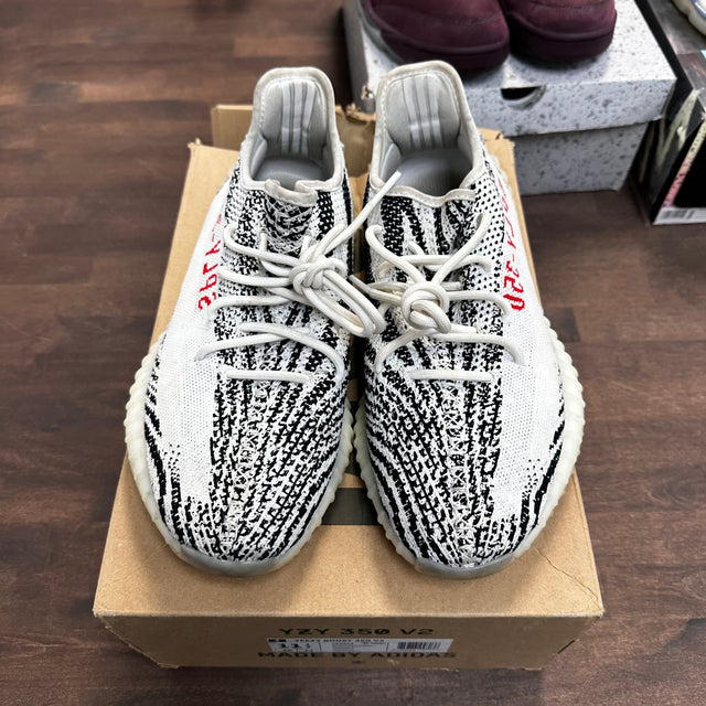 Zebra Yeezy 350 (USED)
