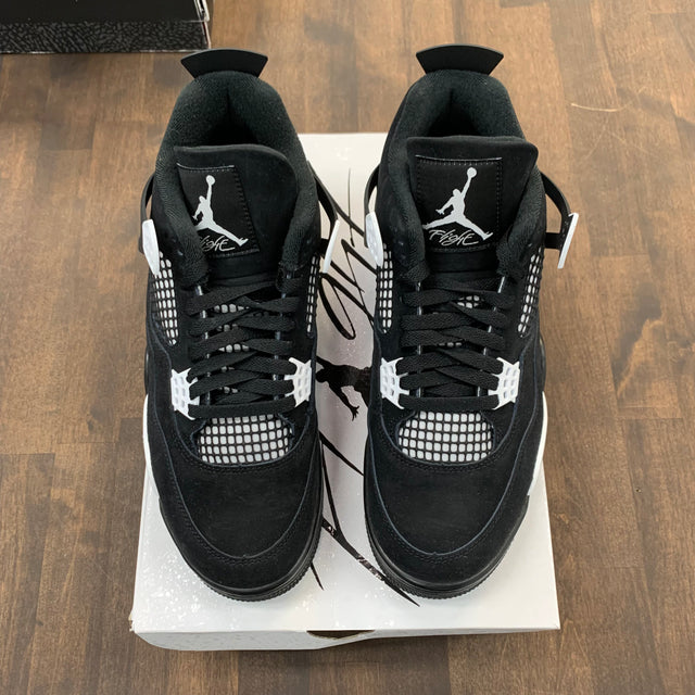 Nike Jordan 4 White Thunder (USED)