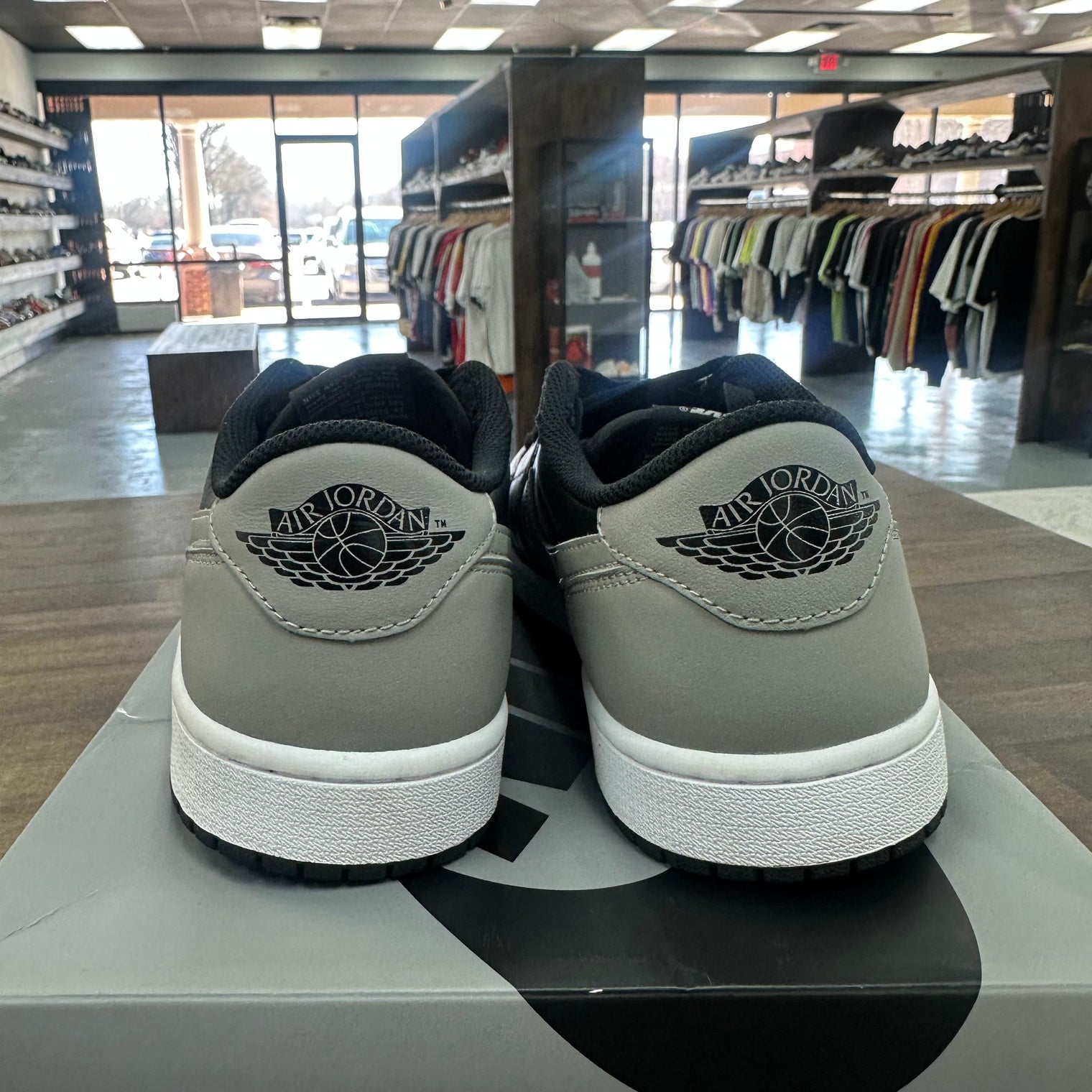 Shadow Jordan 1 Low OG (2024)(USED)