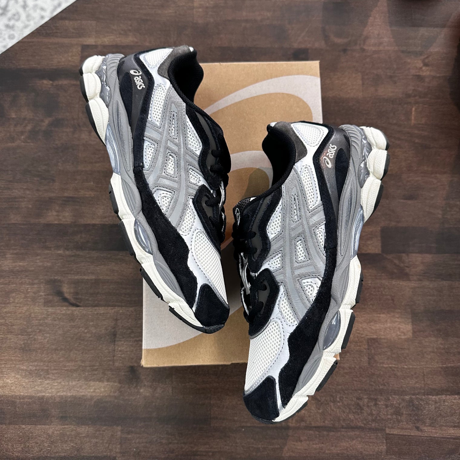 Ivory Clay Grey Asics Gel NYC (Lightly Worn)