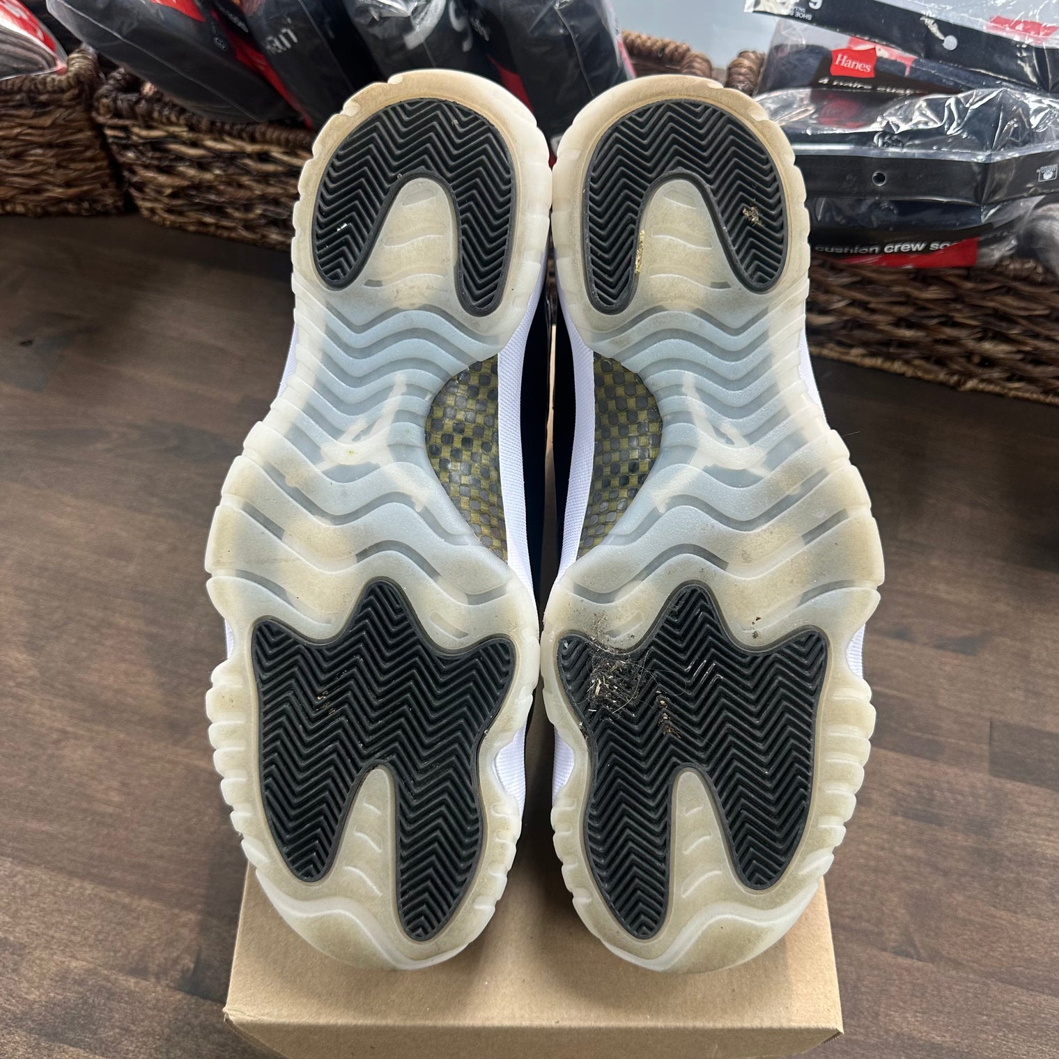 Gratitude Jordan 11 (USED, No Box)