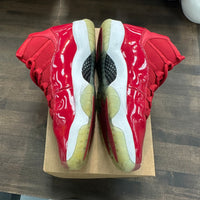 Win like 96 Jordan 11 (USED,NO BOX)
