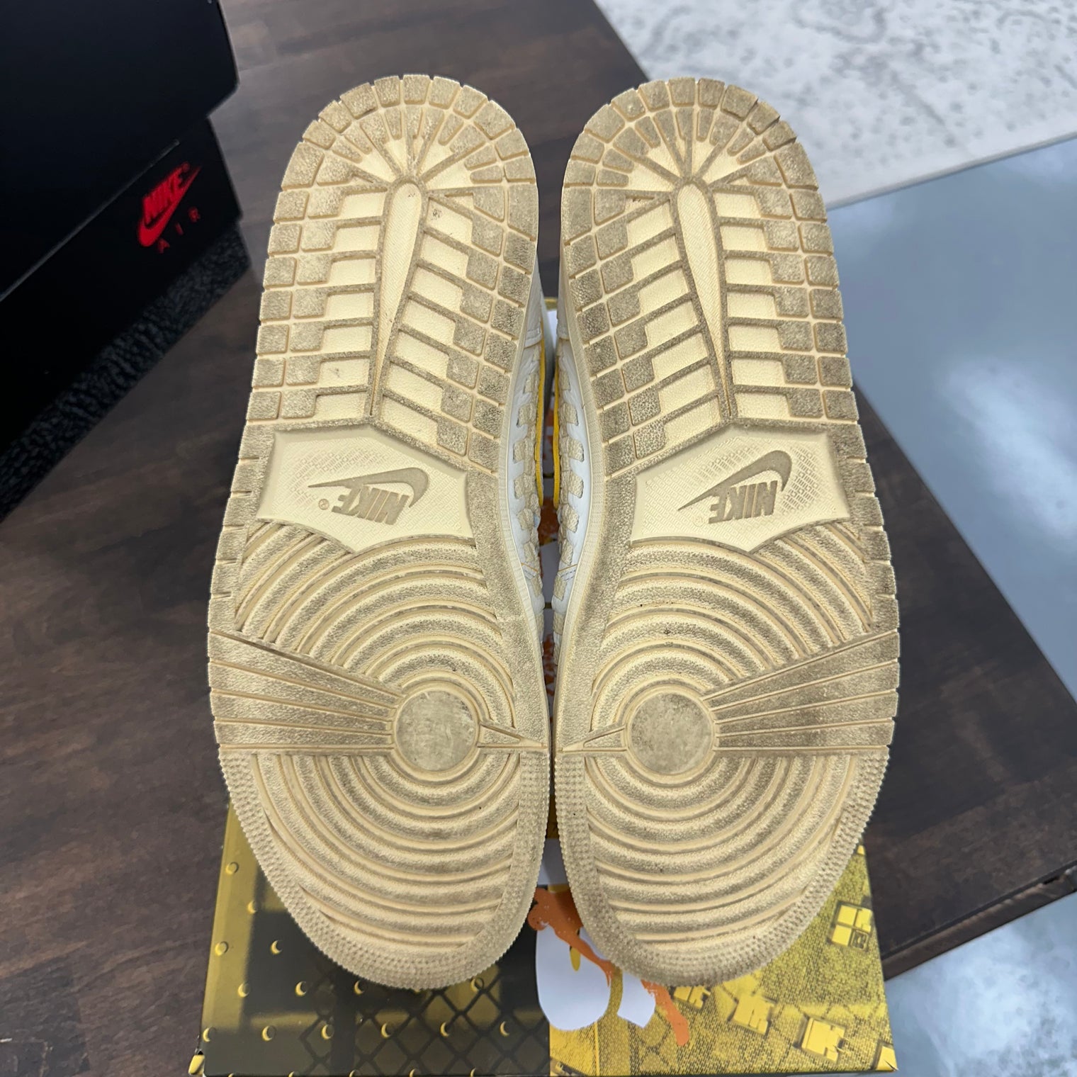 Bephie Beauty Supply Union LA Jordan 1 High (USED)