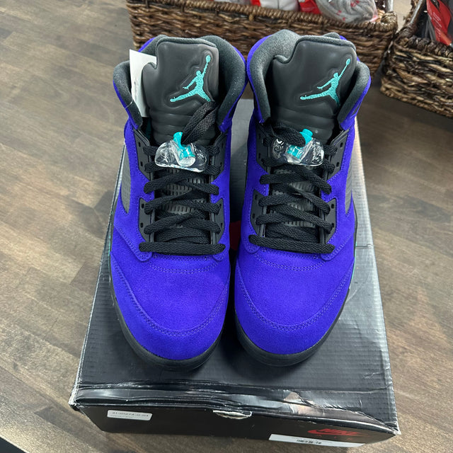 Grape Jordan 5 (USED)