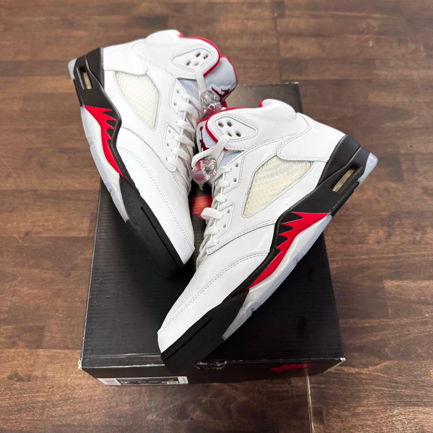 Fire Red Jordan 5 (USED)