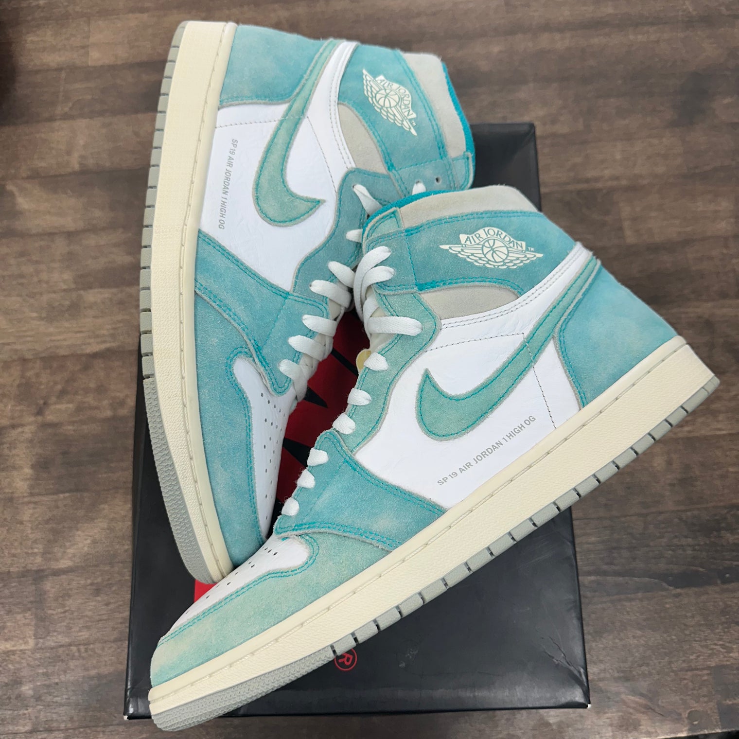 Turbo Green Jordan 1 High (USED)