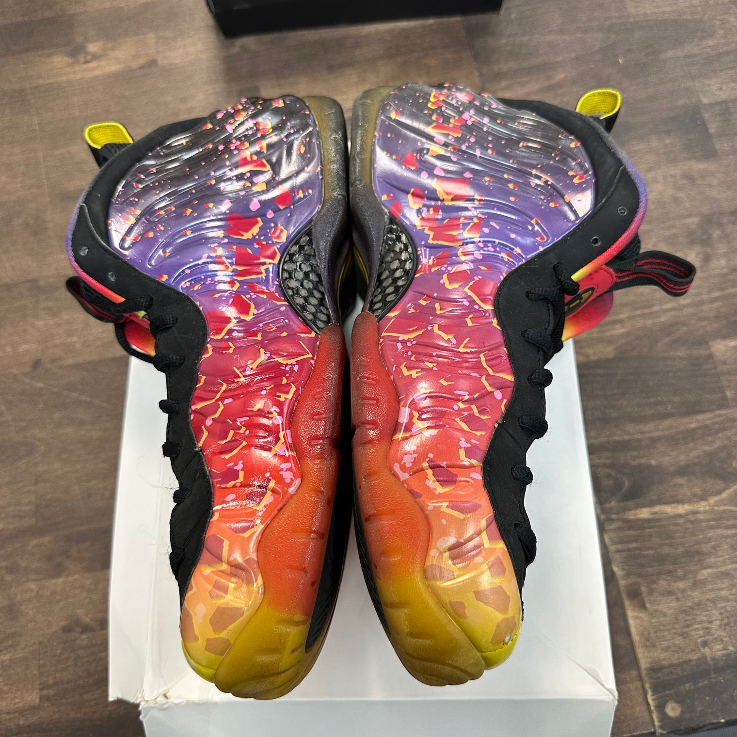 Area 72 Asteroid Foamposite One (USED)