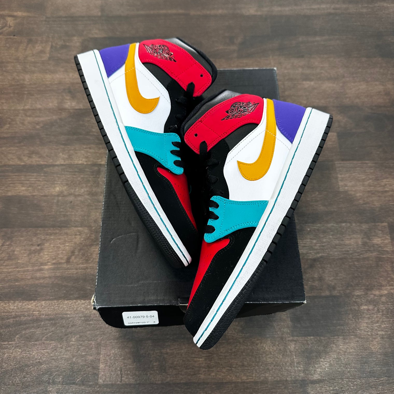 Bred Multi-color Jordan 1 Mid (USED)