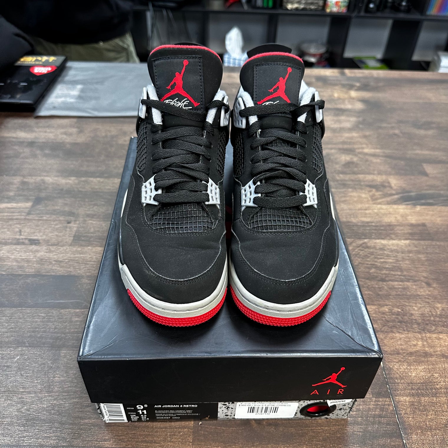 Bred Jordan 4 (2019) (USED)