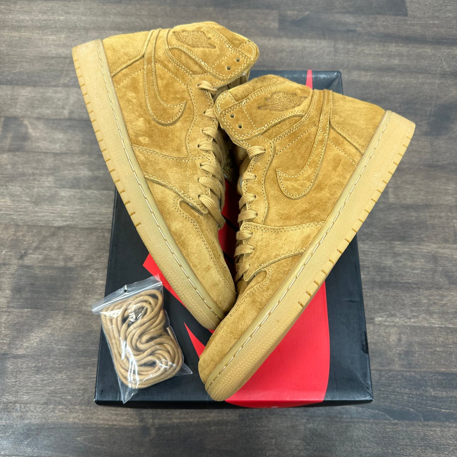 Wheat Jordan 1 High (USED)